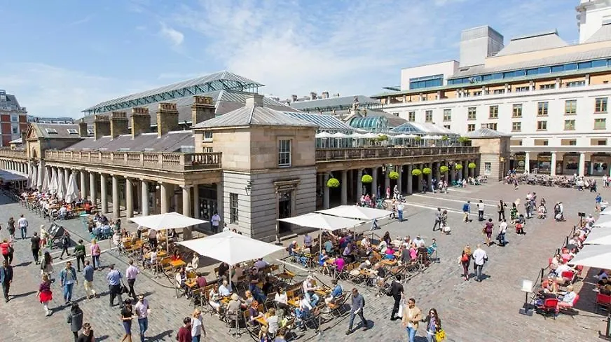 Premier 3 Bed Apartment - Covent Garden 런던