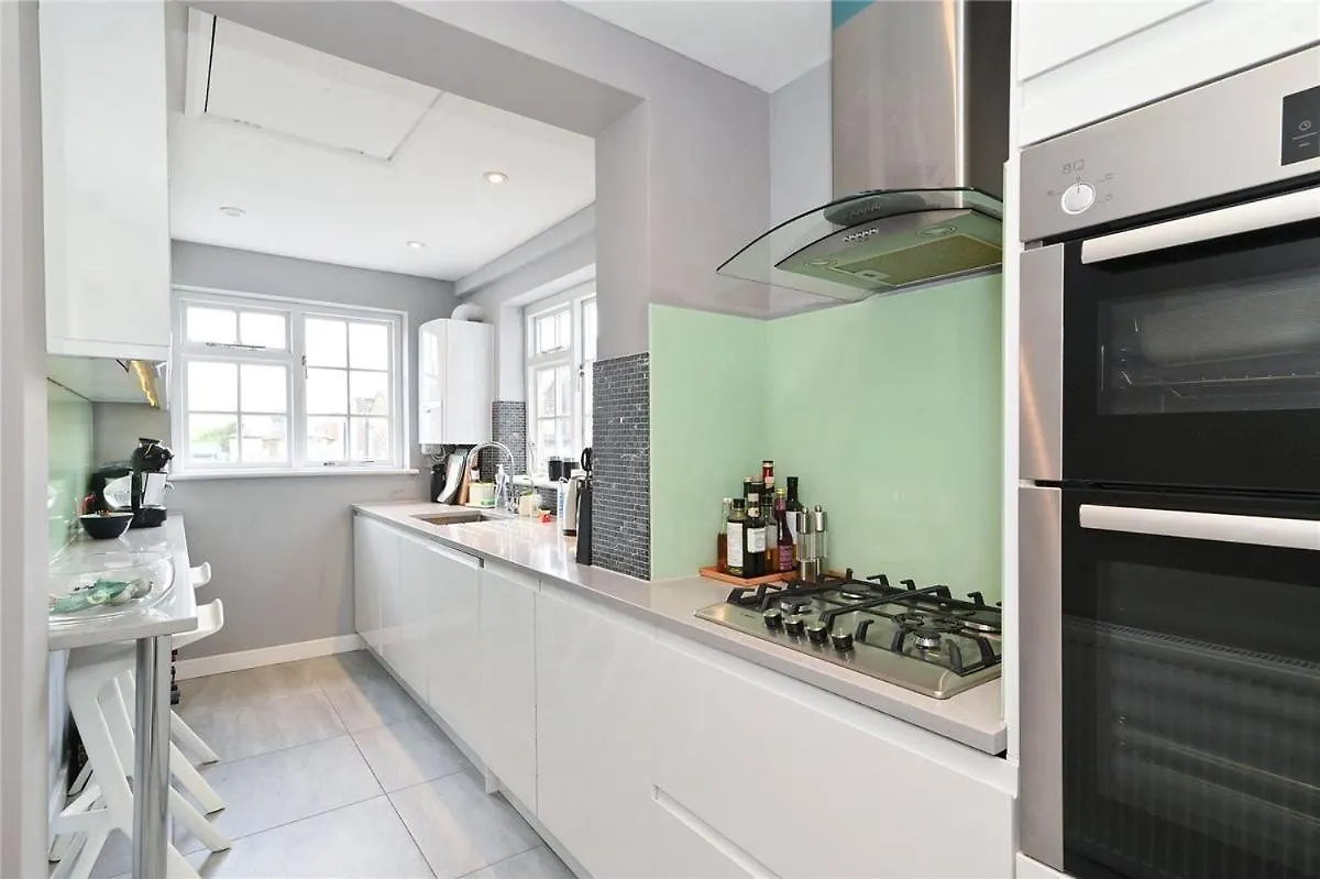 Premier 3 Bed Apartment - Covent Garden Londra